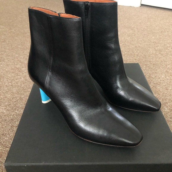 vetements lighter heel